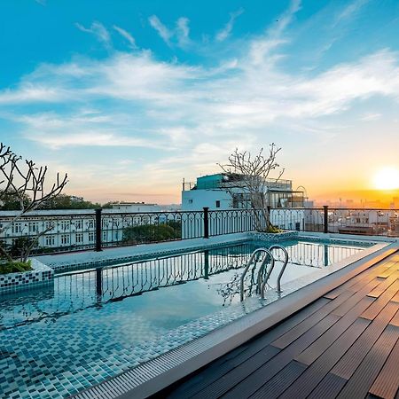 The Now Boutique Hotel & Apartment Da Nang Exterior photo
