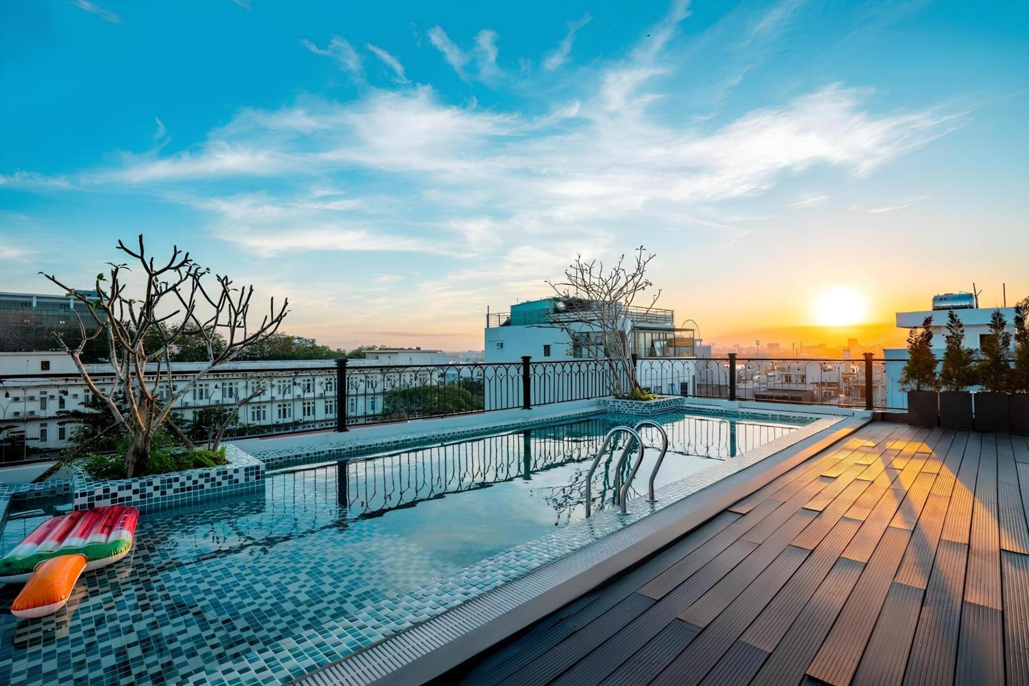 The Now Boutique Hotel & Apartment Da Nang Exterior photo